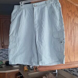 CABELAS CASUALS WOMENS SHORTS PANTS SIZE 12